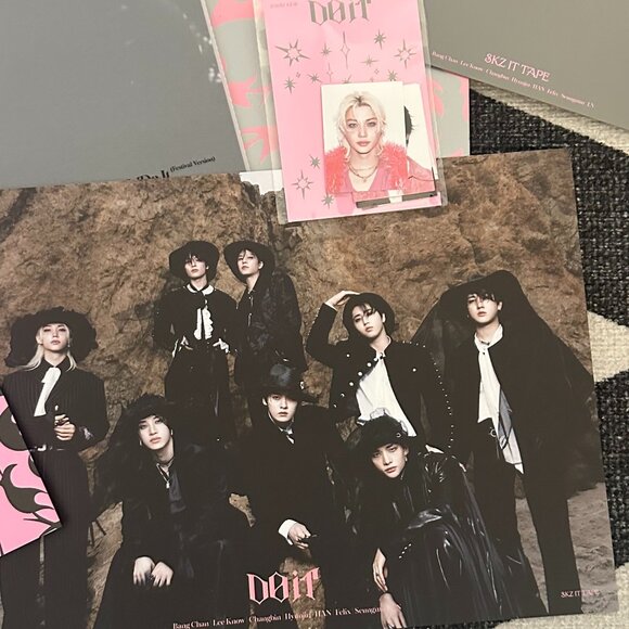 Stray Kids – DO IT Album Han Photo Board (Unsealed, Photocards Missing) - Picture 3 of 3